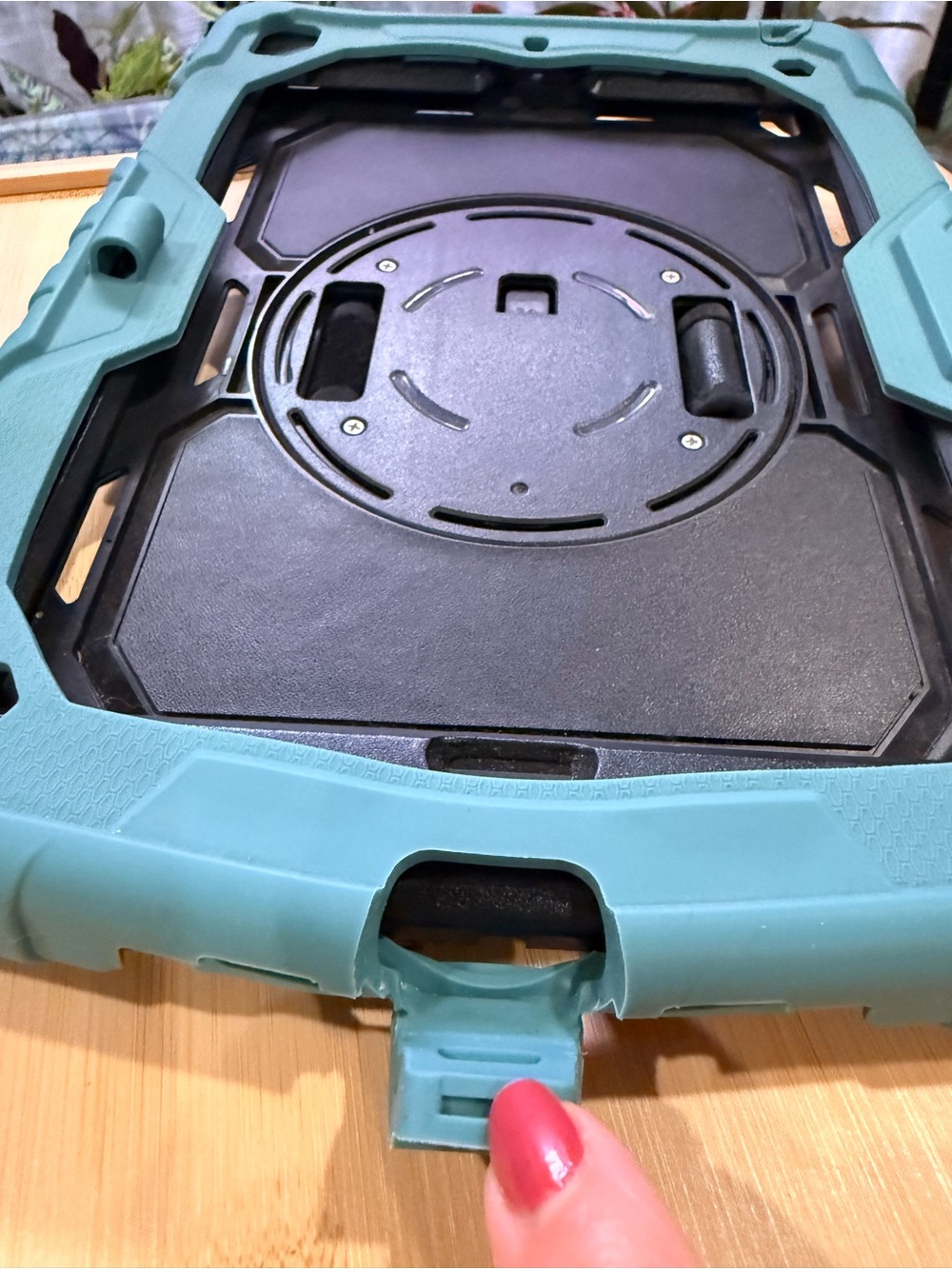 Heavy-Duty Teal Tablet Rugged Case - Picture 14 of 15